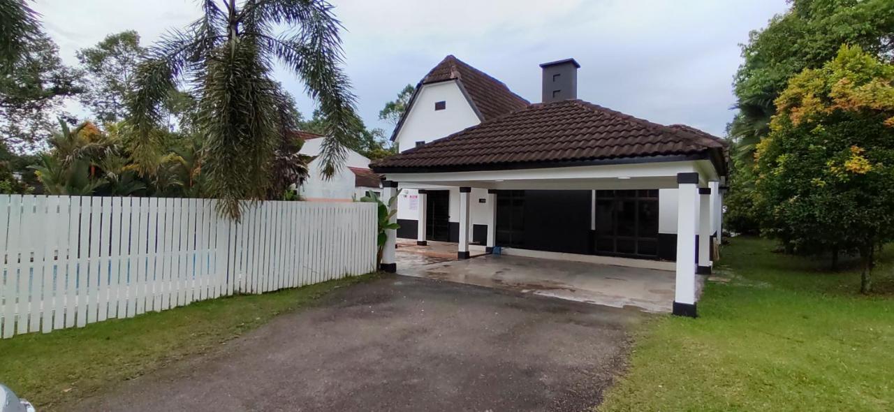 A'Famosa Private Pool Villa Alor Gajah Luaran gambar